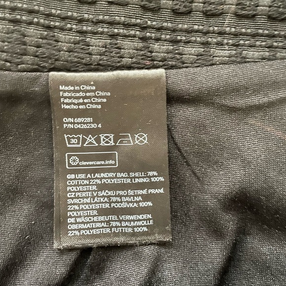 H&M Black Textured A-Line Mini Skirt - Picture 5 of 5